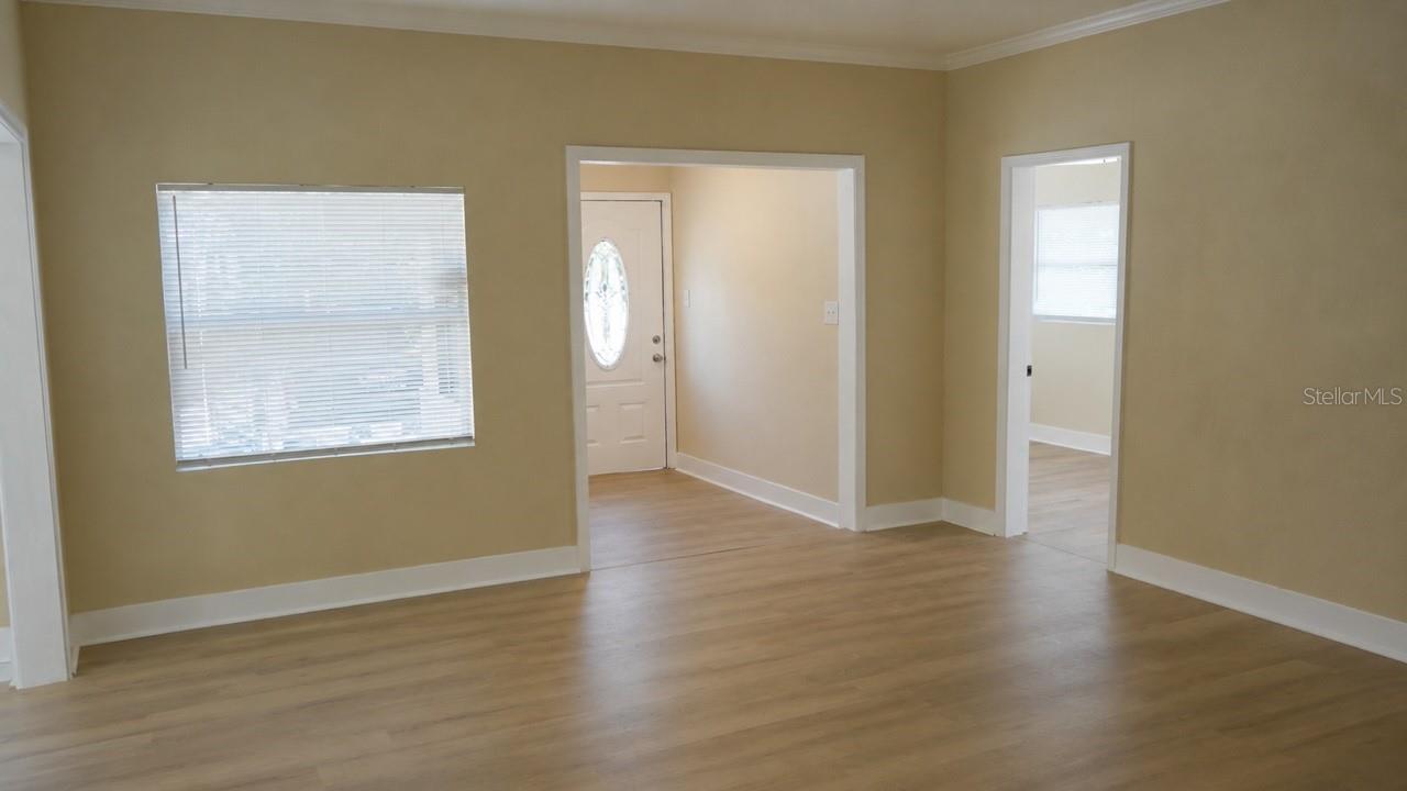650 30th, St Petersburg, FL 33705