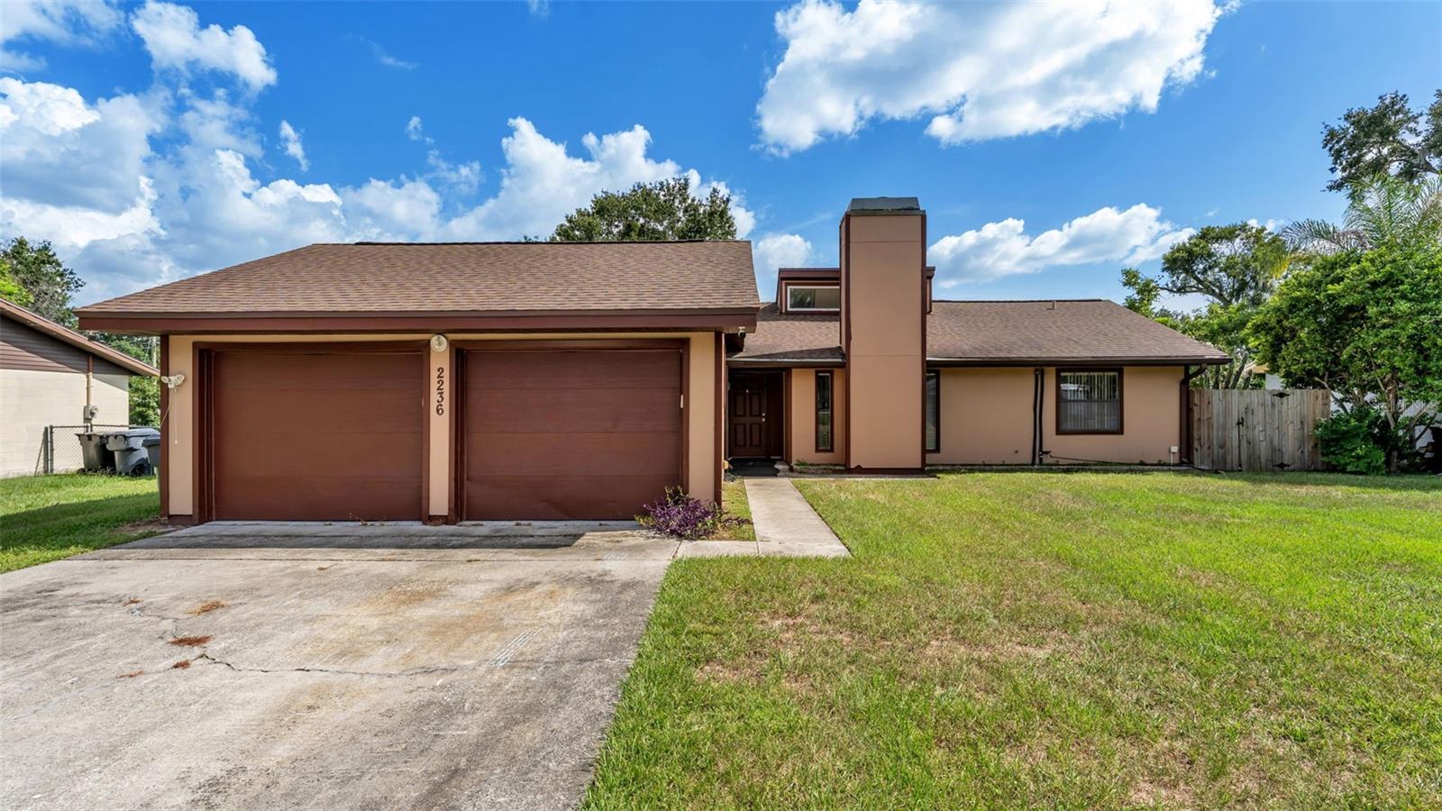 2236 Country, Lakeland, FL 33811