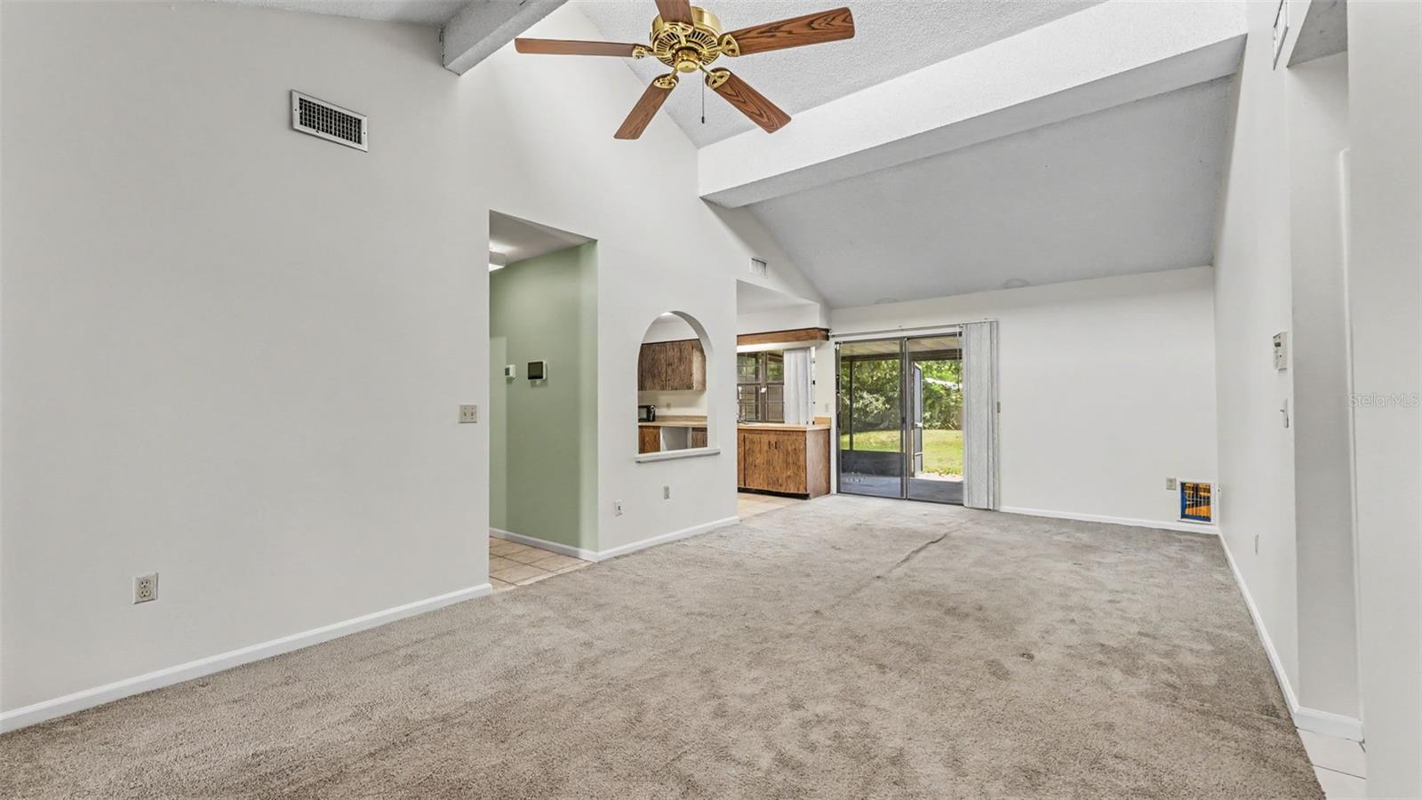 2236 Country, Lakeland, FL 33811