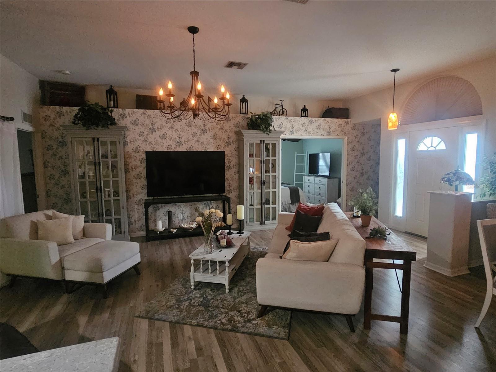 603 Canal, Oldsmar, FL 34677