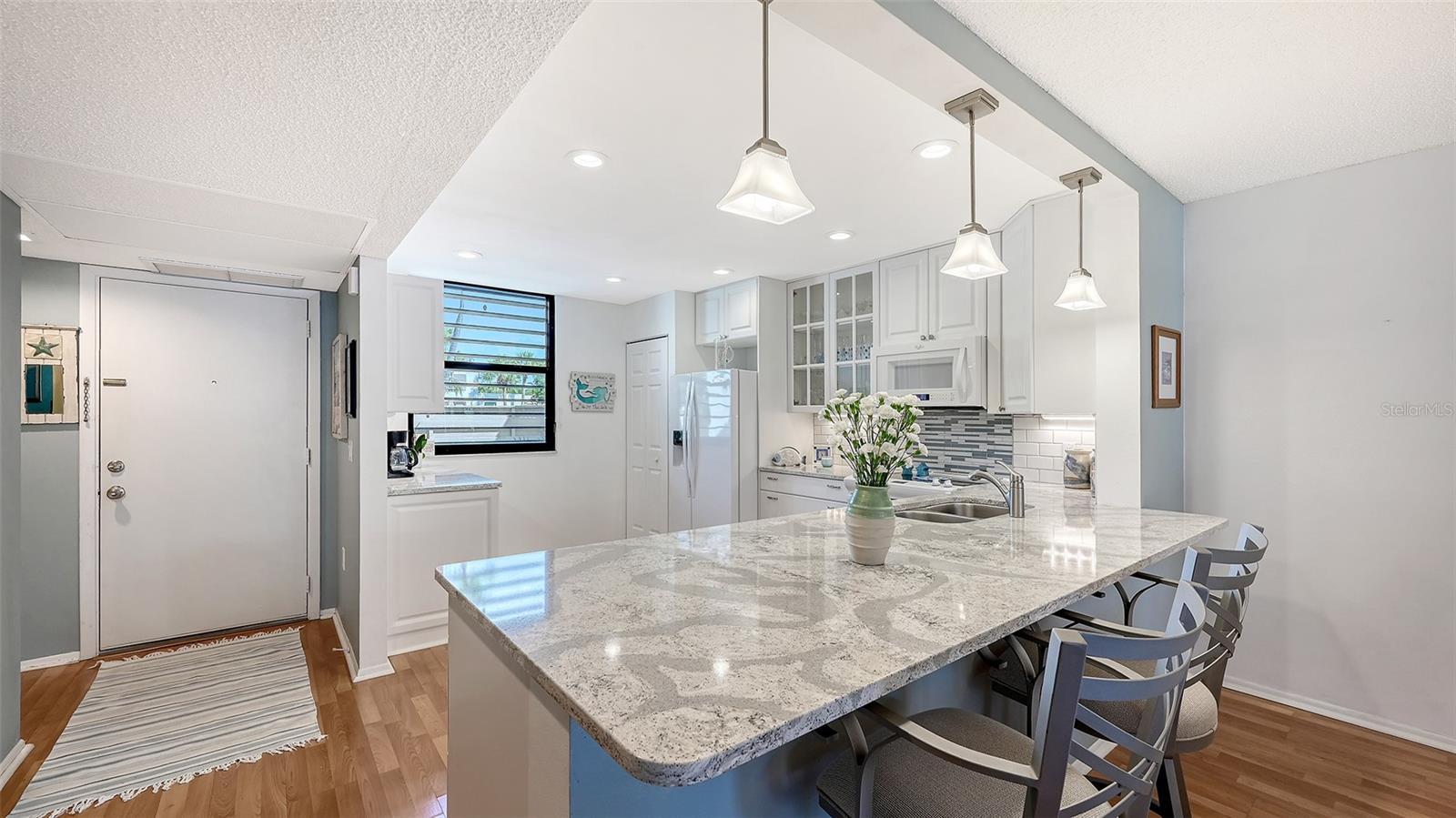 666 Woodlawn Unit 666, Bradenton, FL 34210
