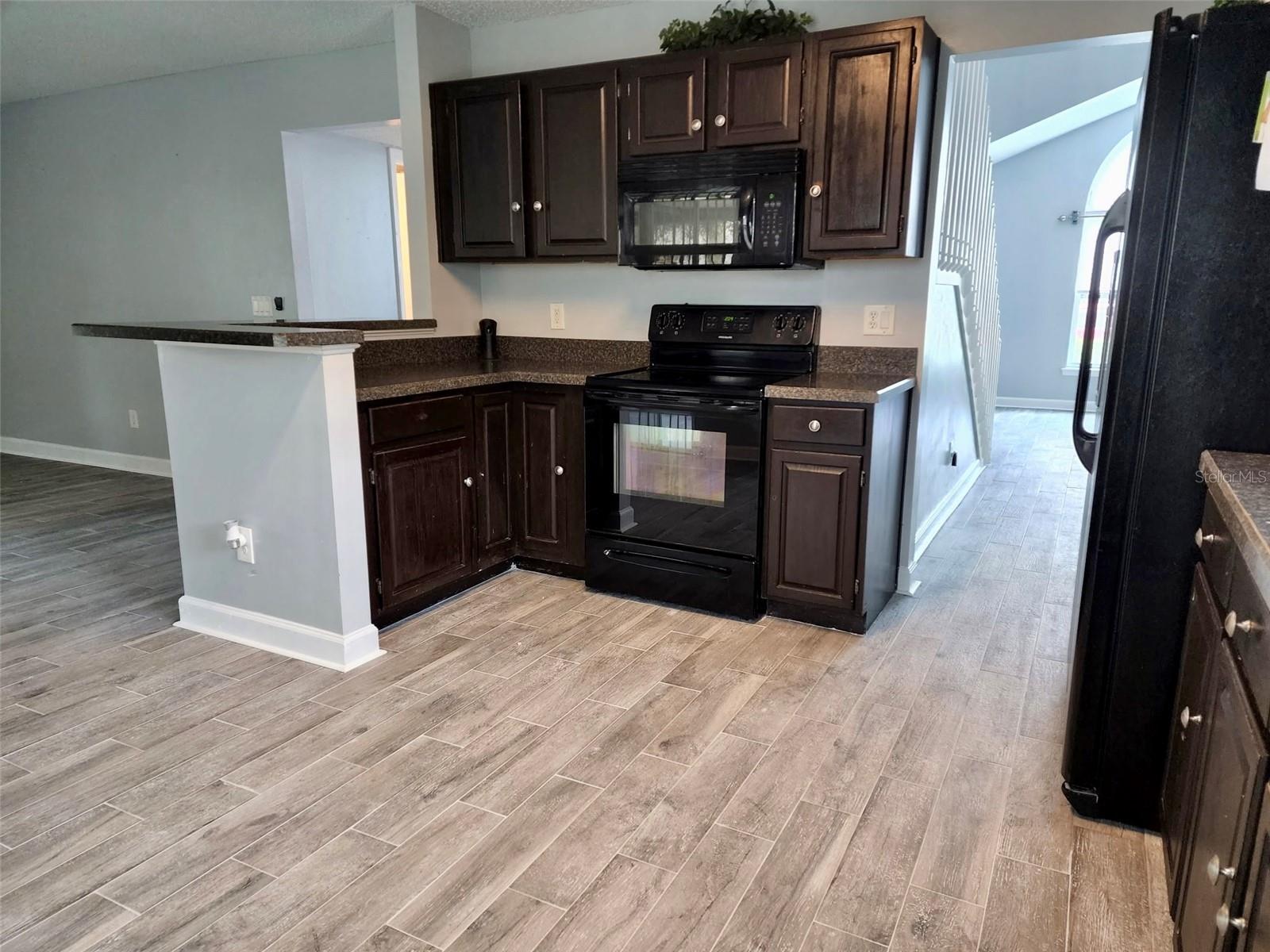 8070 Village Green, Orlando, FL 32818