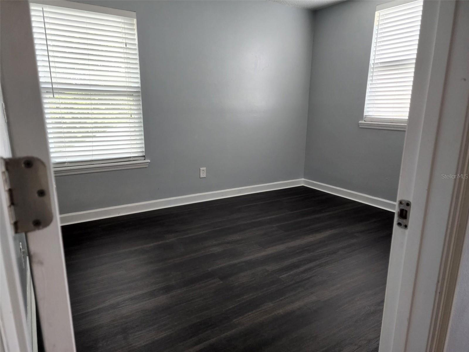 8070 Village Green, Orlando, FL 32818