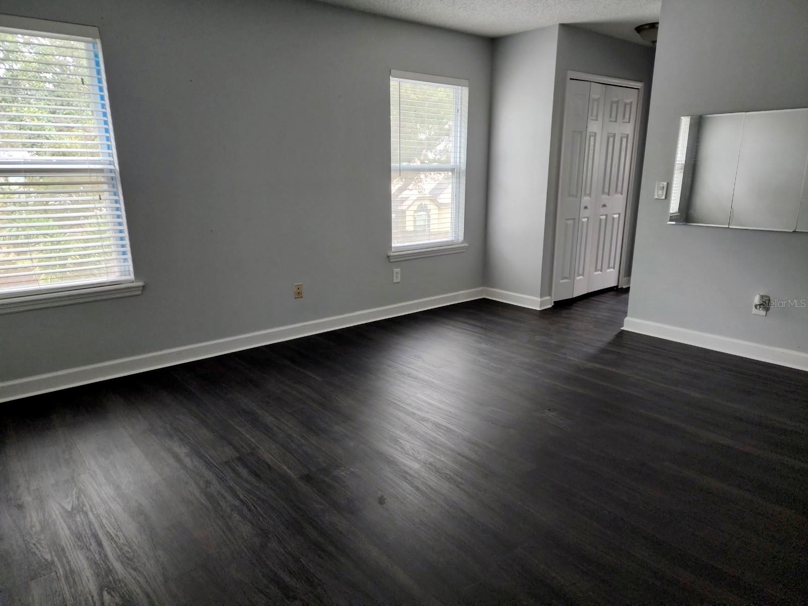 8070 Village Green, Orlando, FL 32818