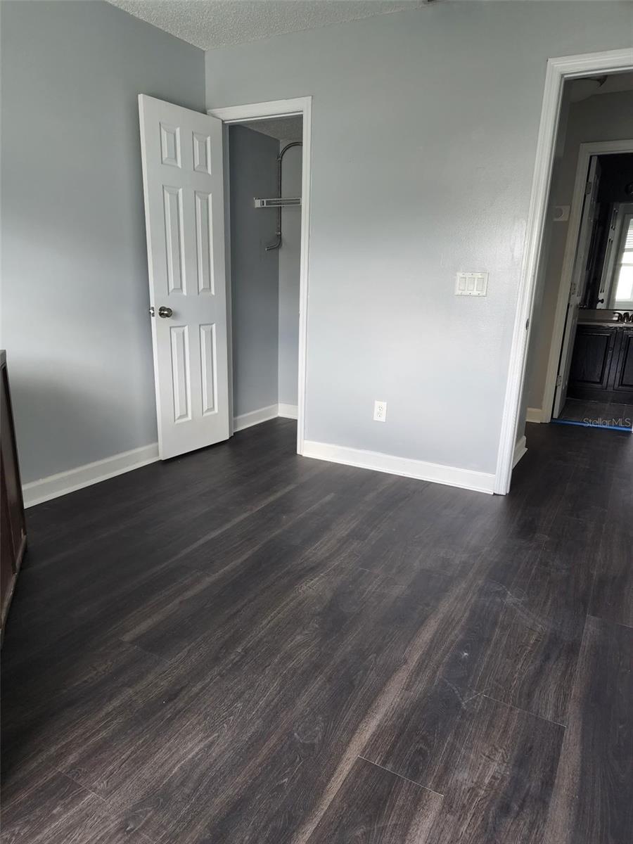8070 Village Green, Orlando, FL 32818