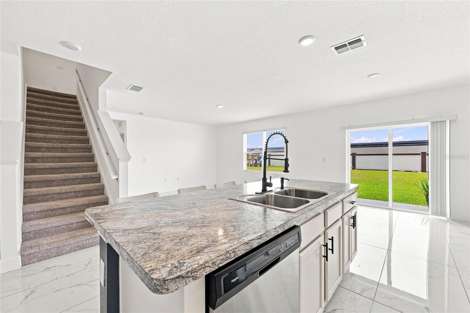 583 Auburn Grove, Auburndale, FL 33823