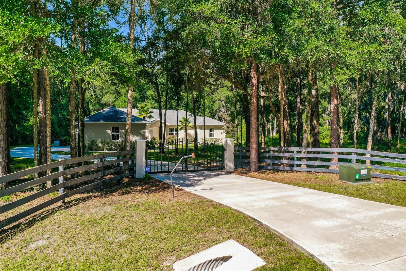 10620 104th, Oxford, FL 34484