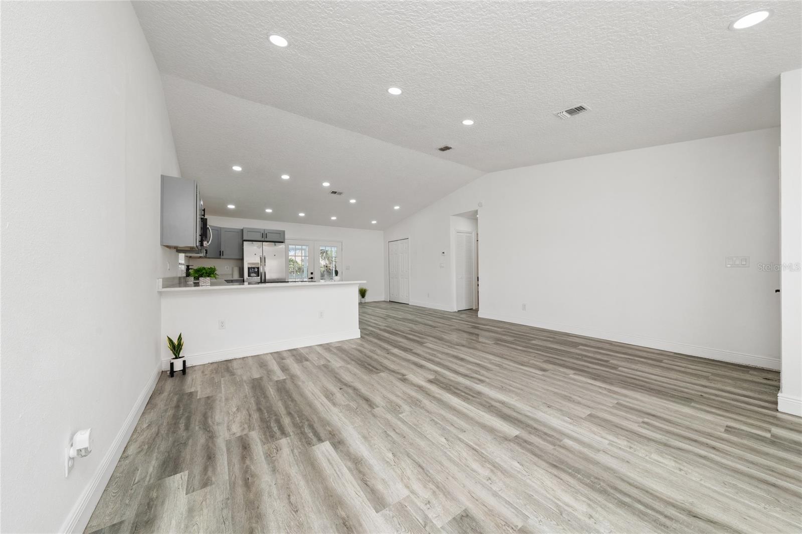 276 18th, Winter Haven, FL 33881