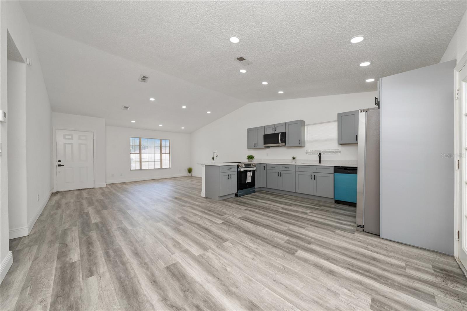 276 18th, Winter Haven, FL 33881