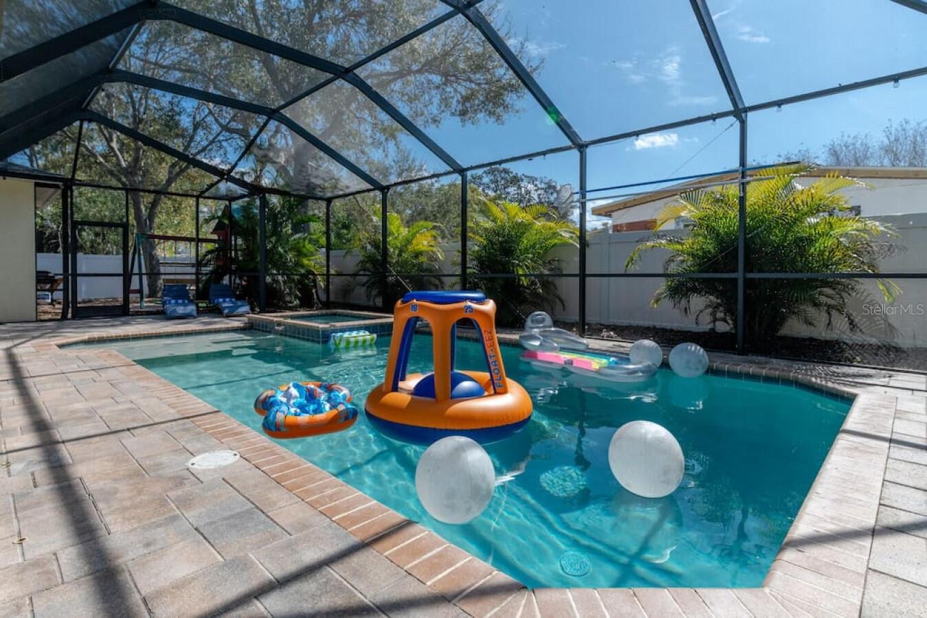 2930 Rogers, Tampa, FL 33611