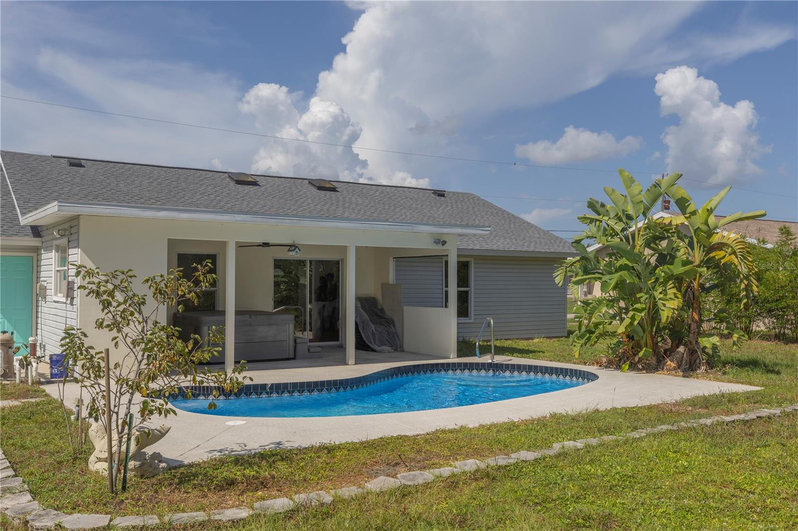 10453 Greenway, Englewood, FL 34224