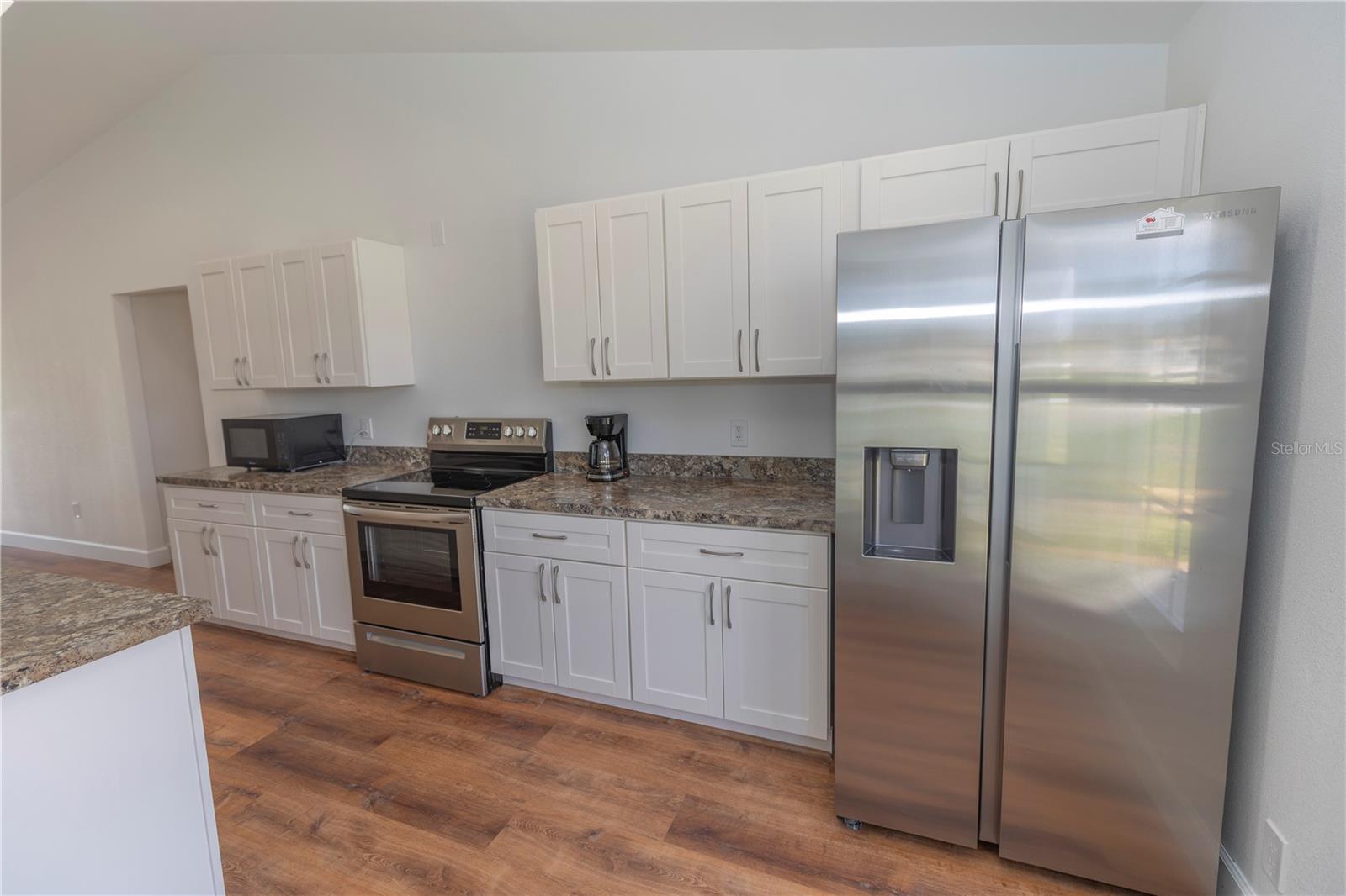 10453 Greenway, Englewood, FL 34224
