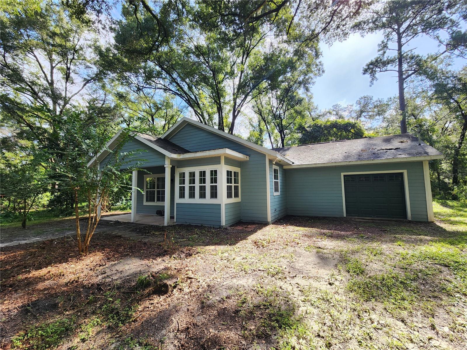 8909 2nd Street, Trenton, FL 32693