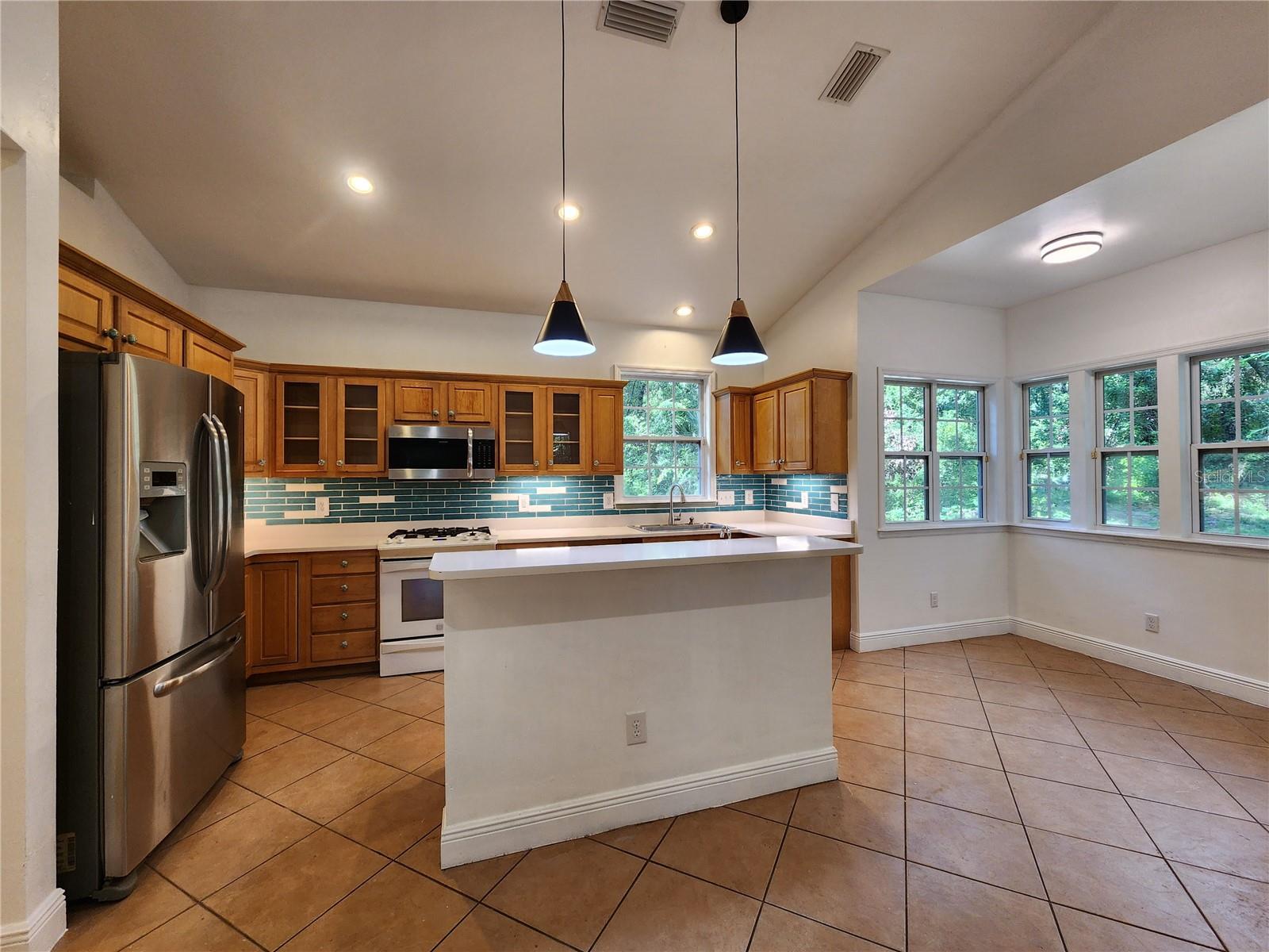 8909 2nd Street, Trenton, FL 32693