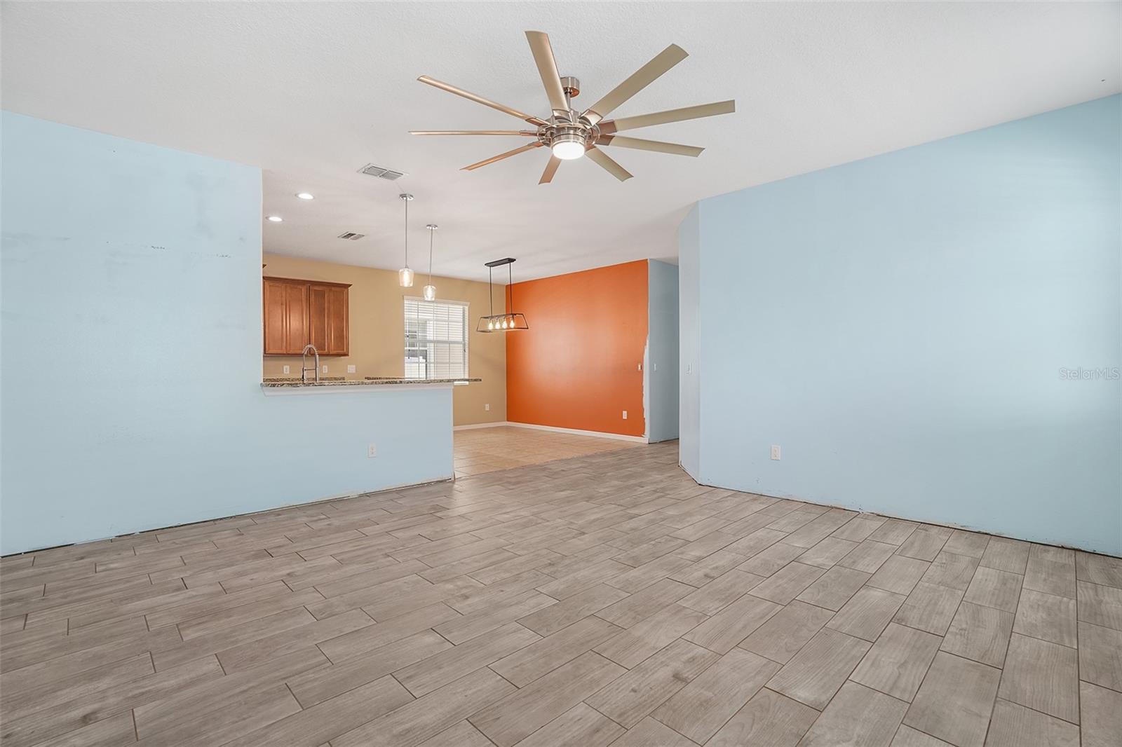 3205 Bayflower Ave, St Cloud, FL 34773