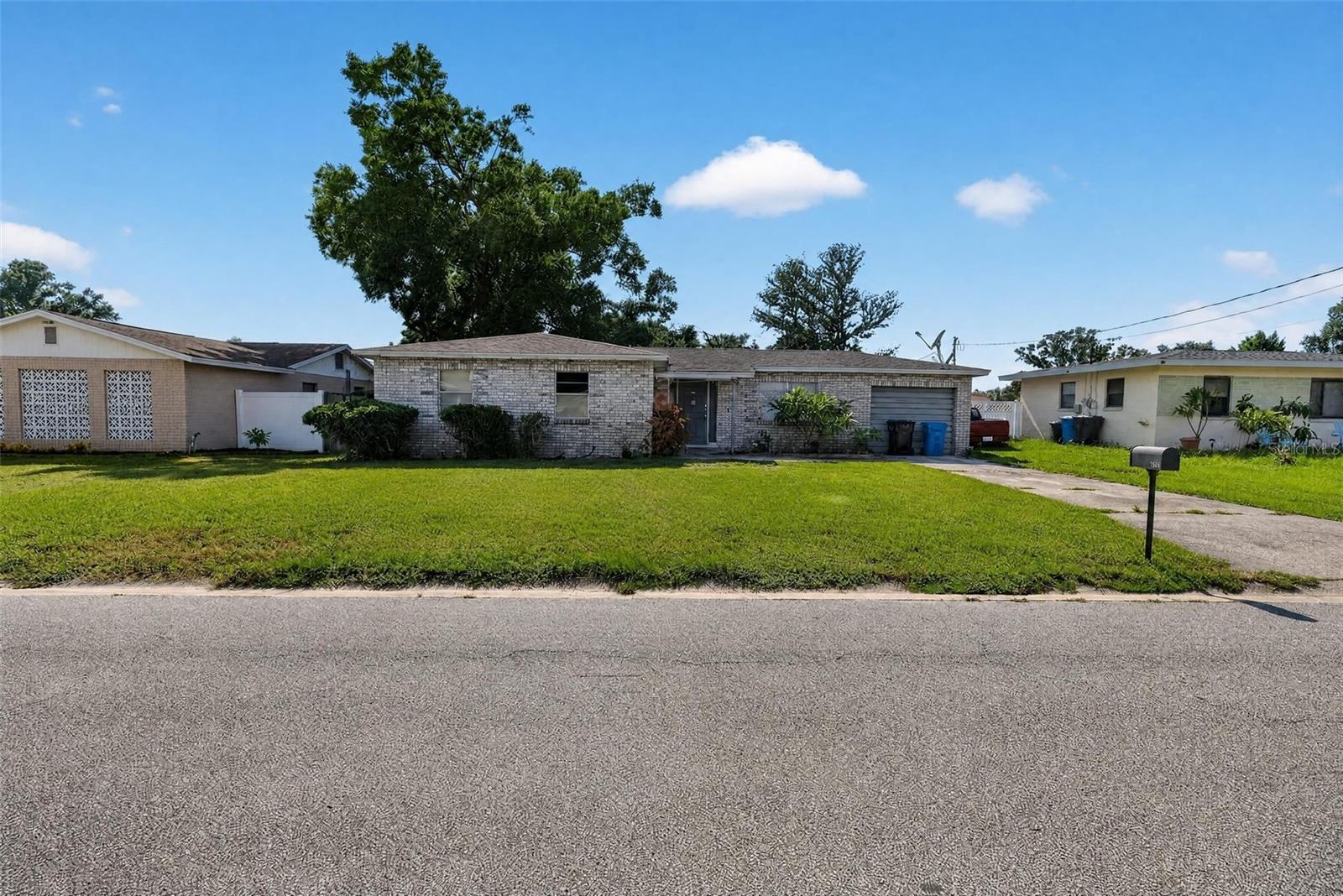 7318 Kingsbury, Tampa, FL 33610