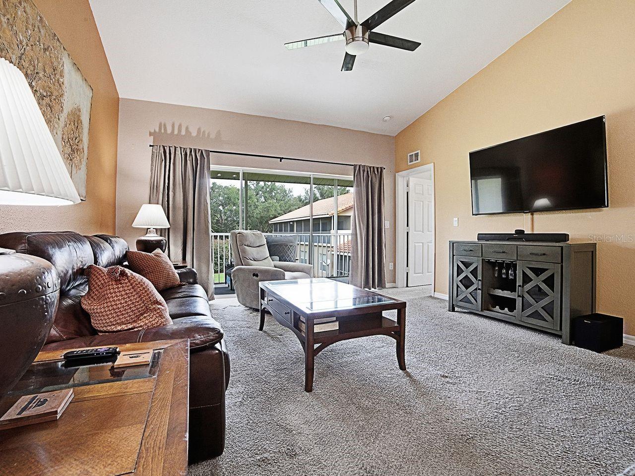 5408 Admiral Unit 11-202, Oxford, FL 34484