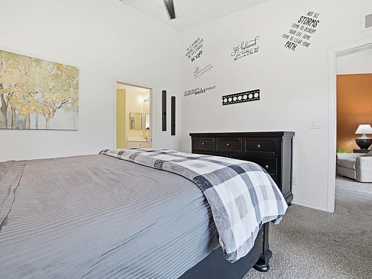 5408 Admiral Unit 11-202, Oxford, FL 34484
