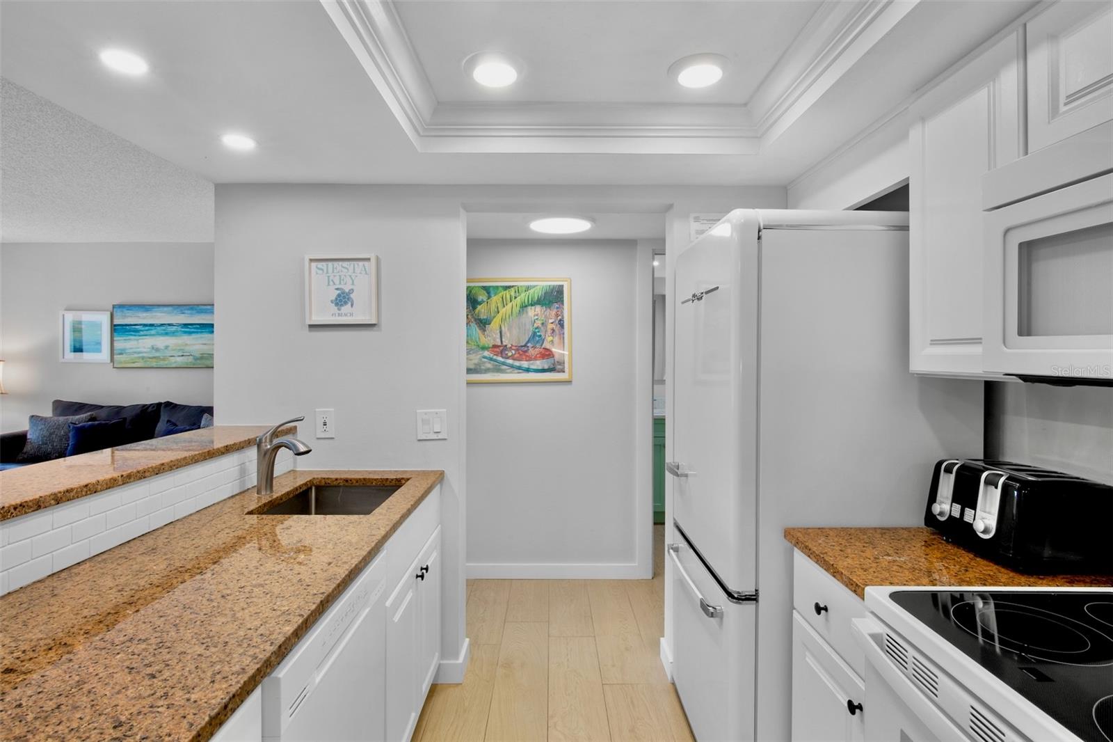 1600 Cove Ii Unit 412, Sarasota, FL 34242