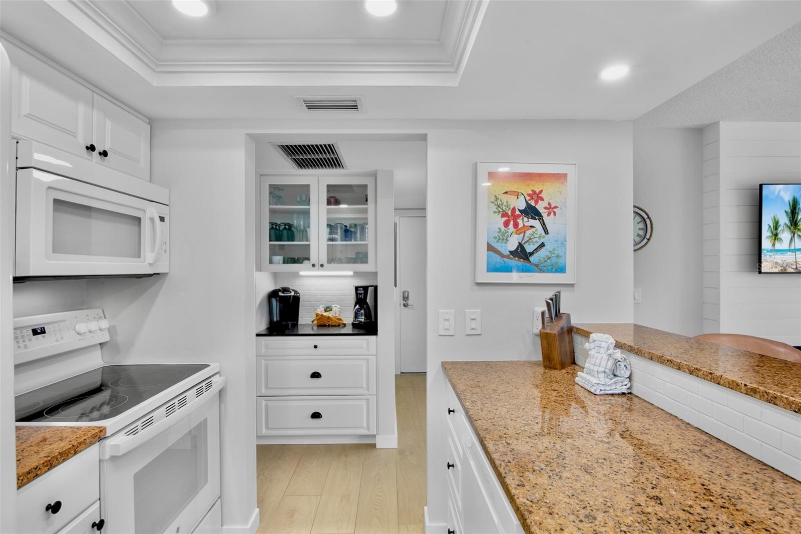 1600 Cove Ii Unit 412, Sarasota, FL 34242