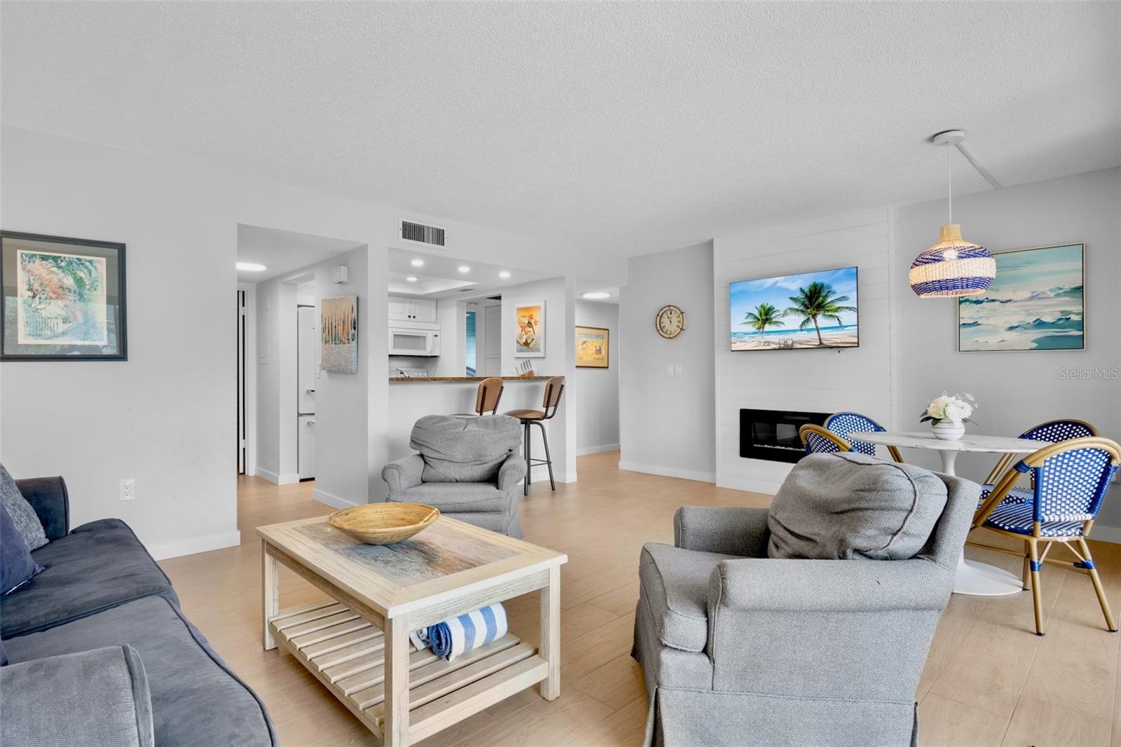 1600 Cove Ii Unit 412, Sarasota, FL 34242