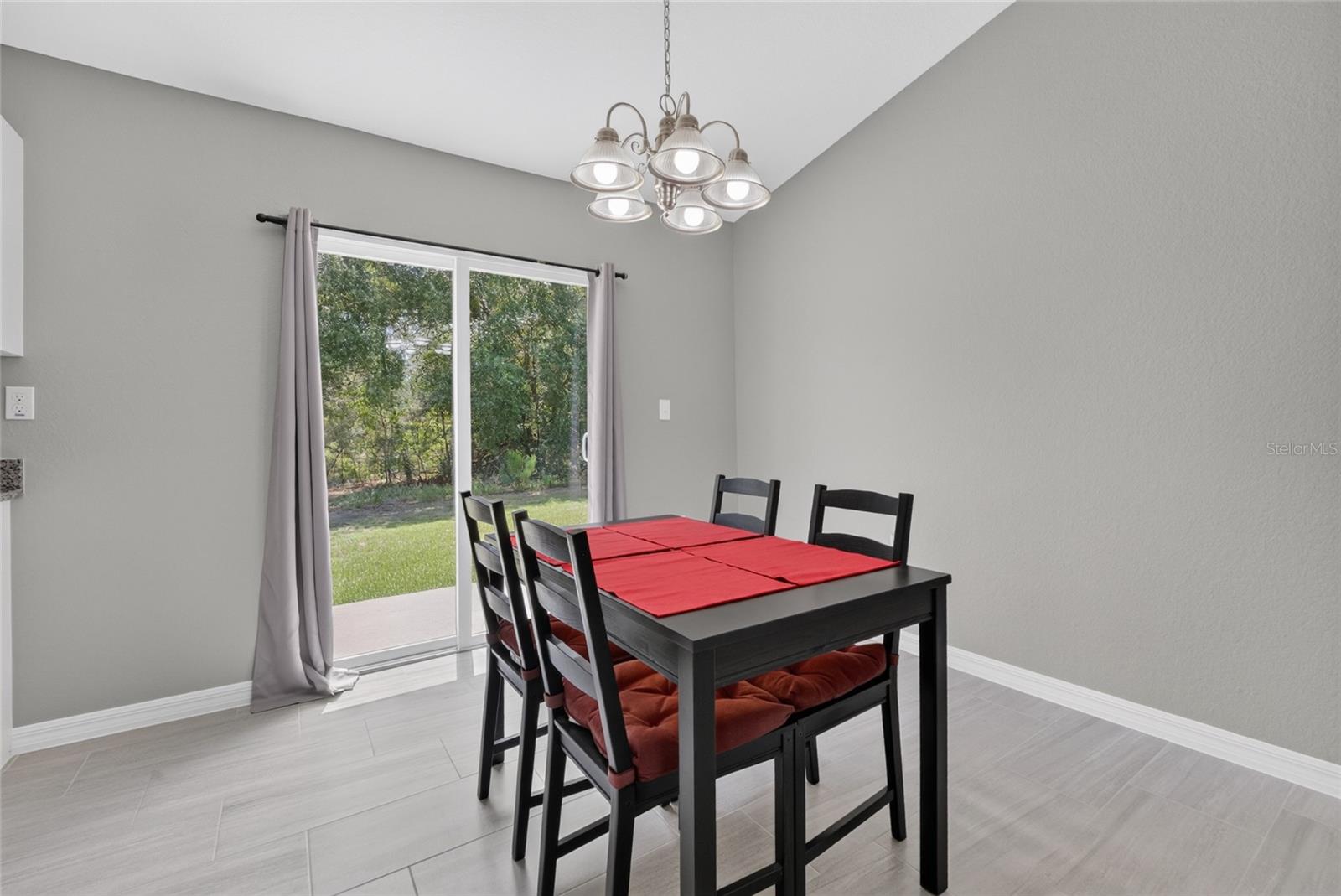 19058 Saint Augustine, Dunnellon, FL 34432