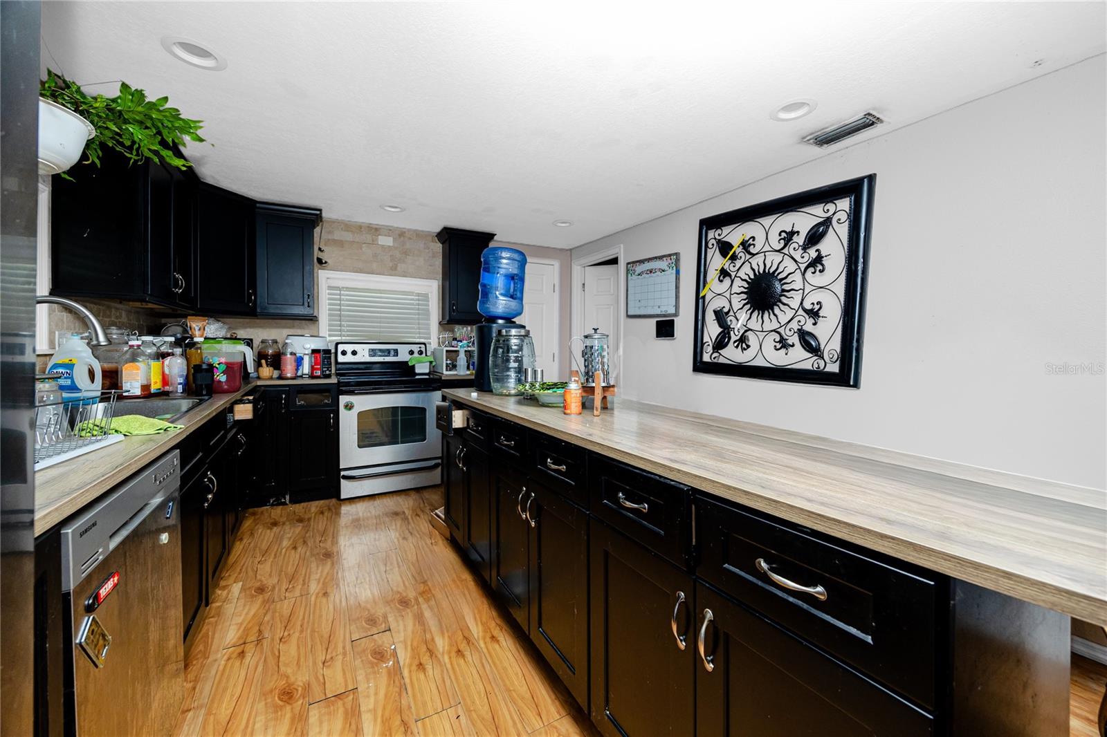 1250 Lakeview, Clearwater, FL 33756