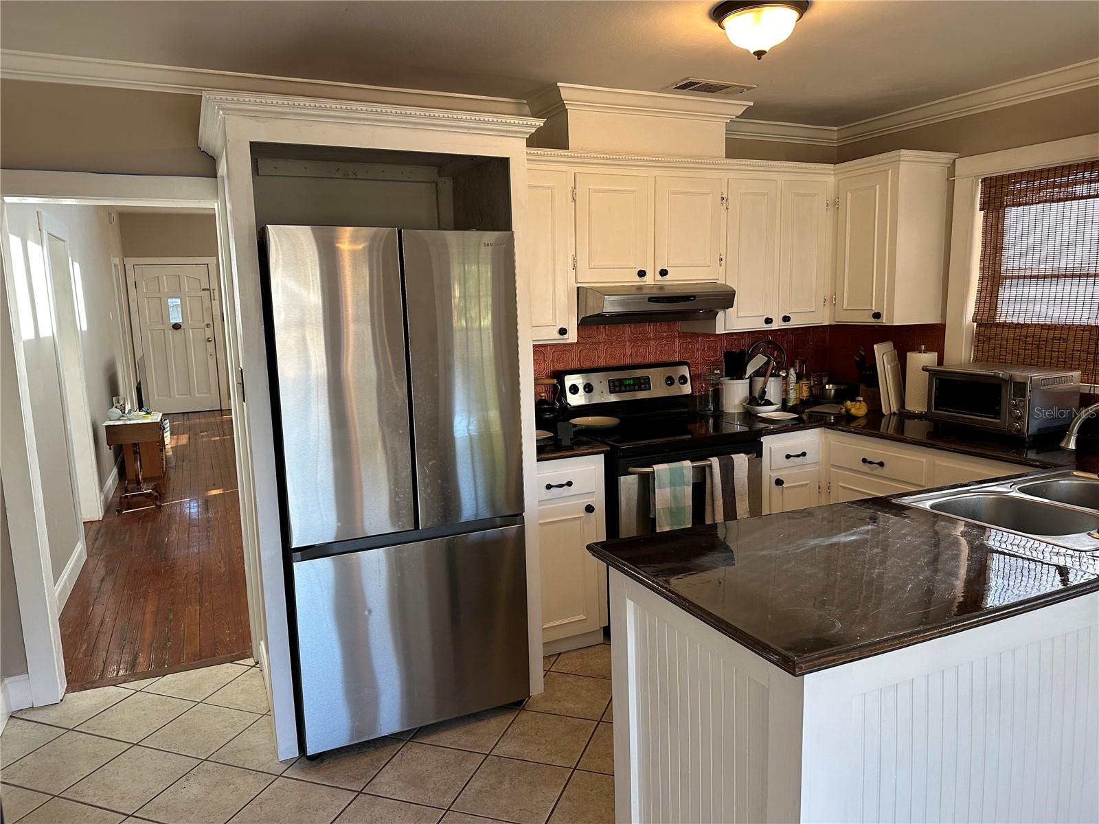 1308 Frierson, Tampa, FL 33603