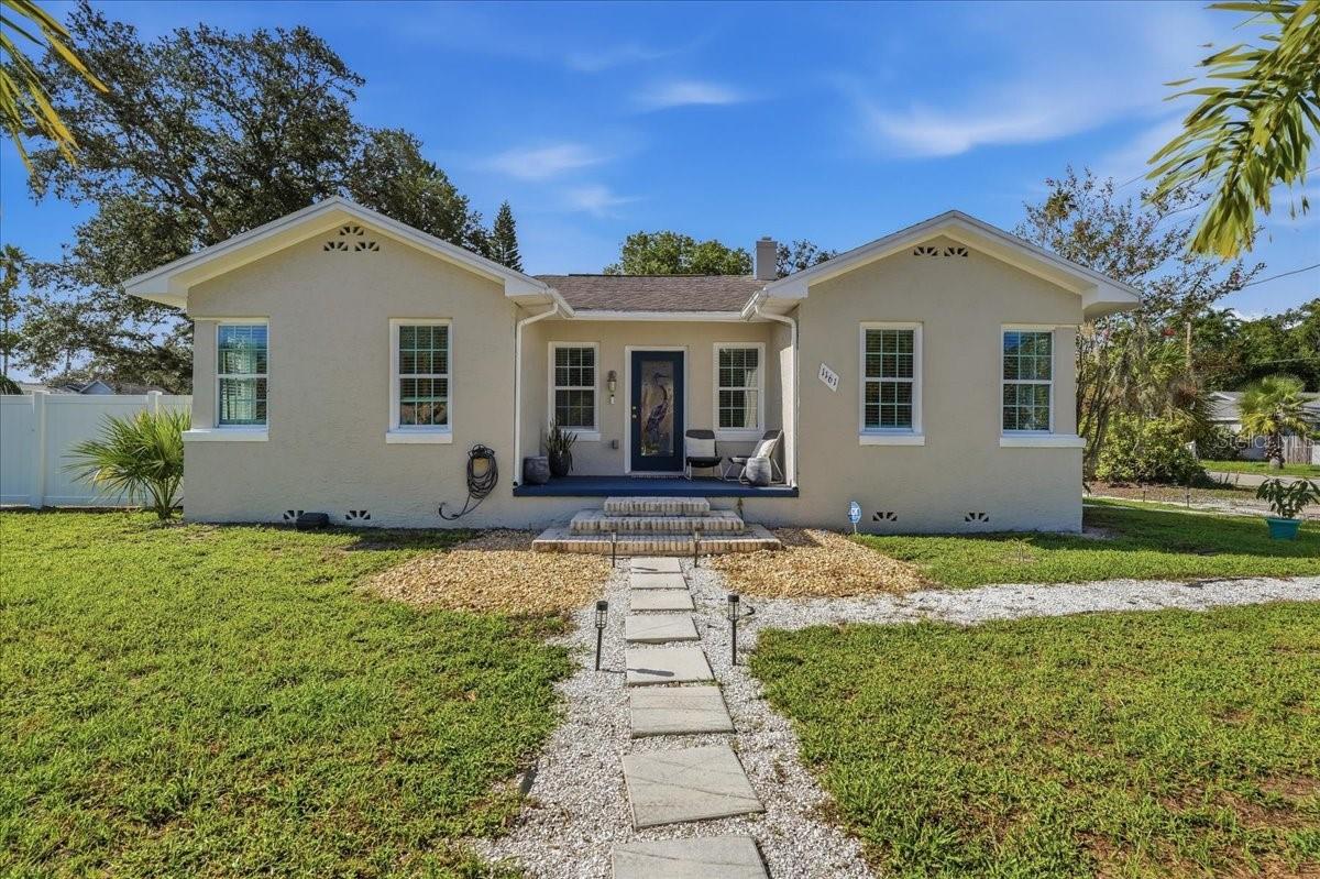 1161 Sedeeva, Clearwater, FL 33755