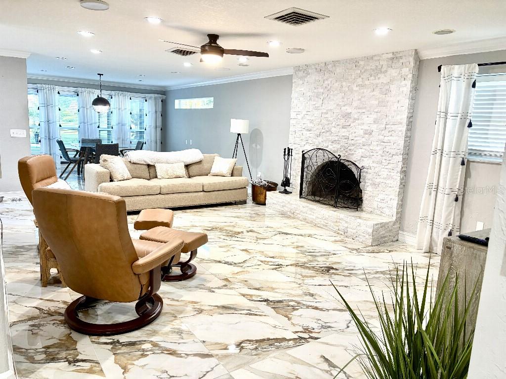 154 Lookout Point, Osprey, FL 34229