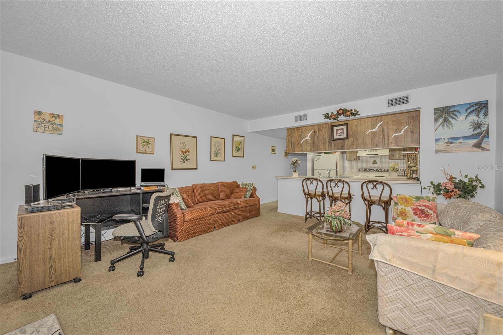 2400 Winding Creek Unit 17-103, Clearwater, FL 33761