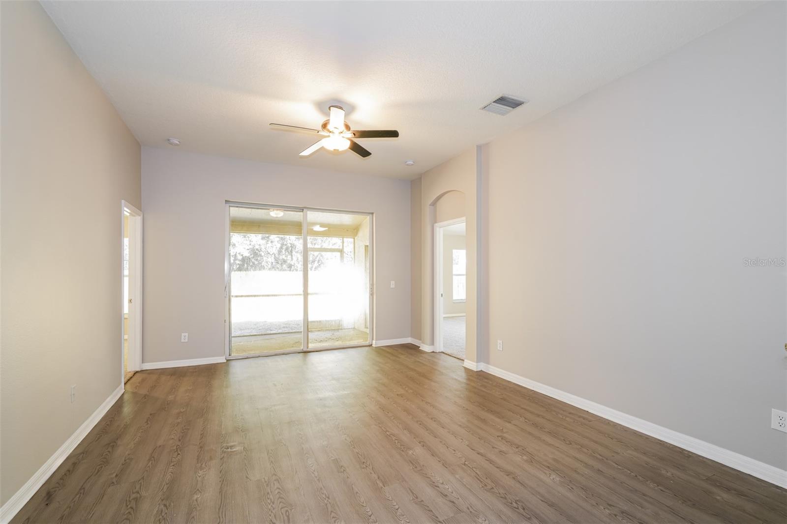 8516 Canterbury Lake, Tampa, FL 33619