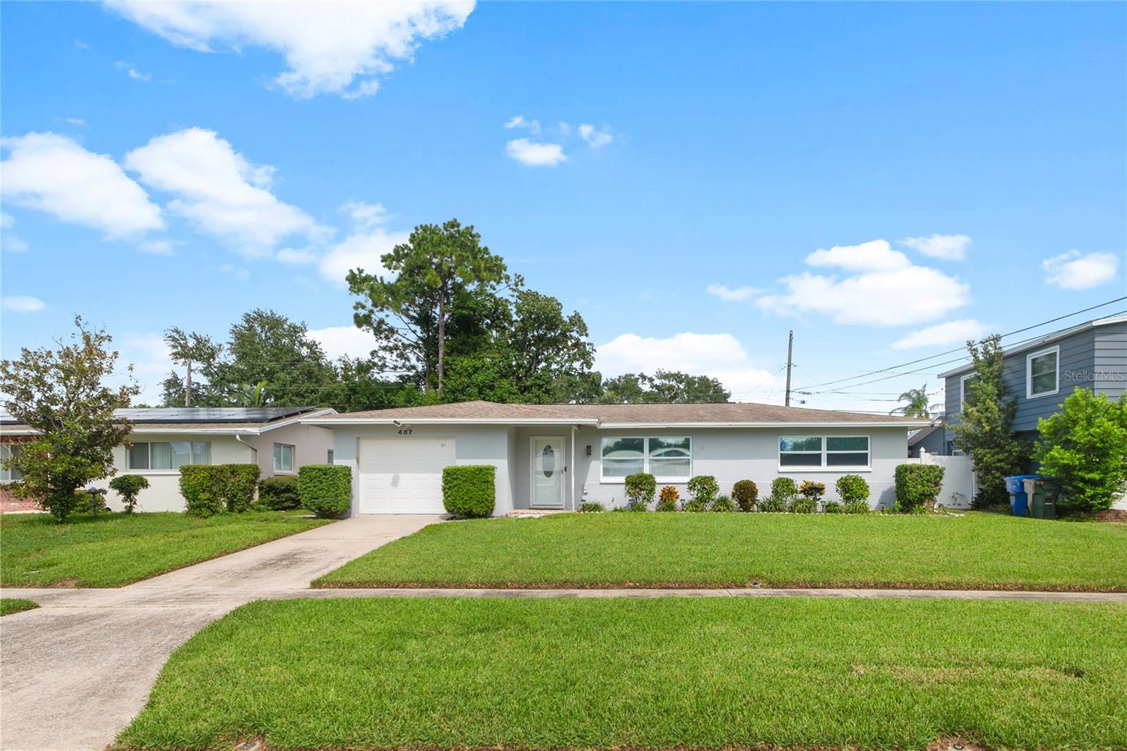 487 Lake Hill, Largo, FL 33771