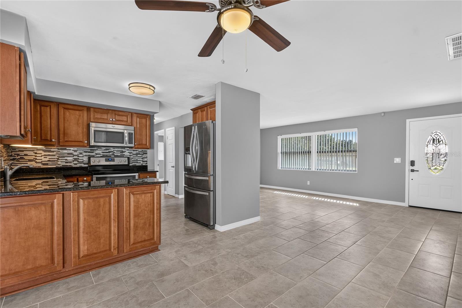 487 Lake Hill, Largo, FL 33771