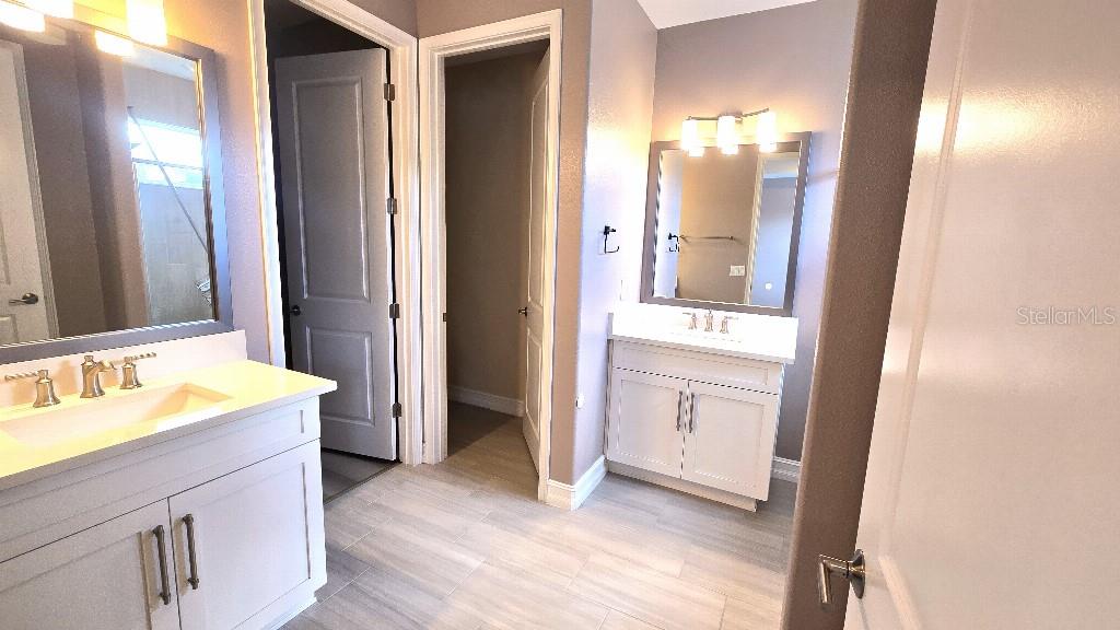 4887 Isola, Wesley Chapel, FL 33543