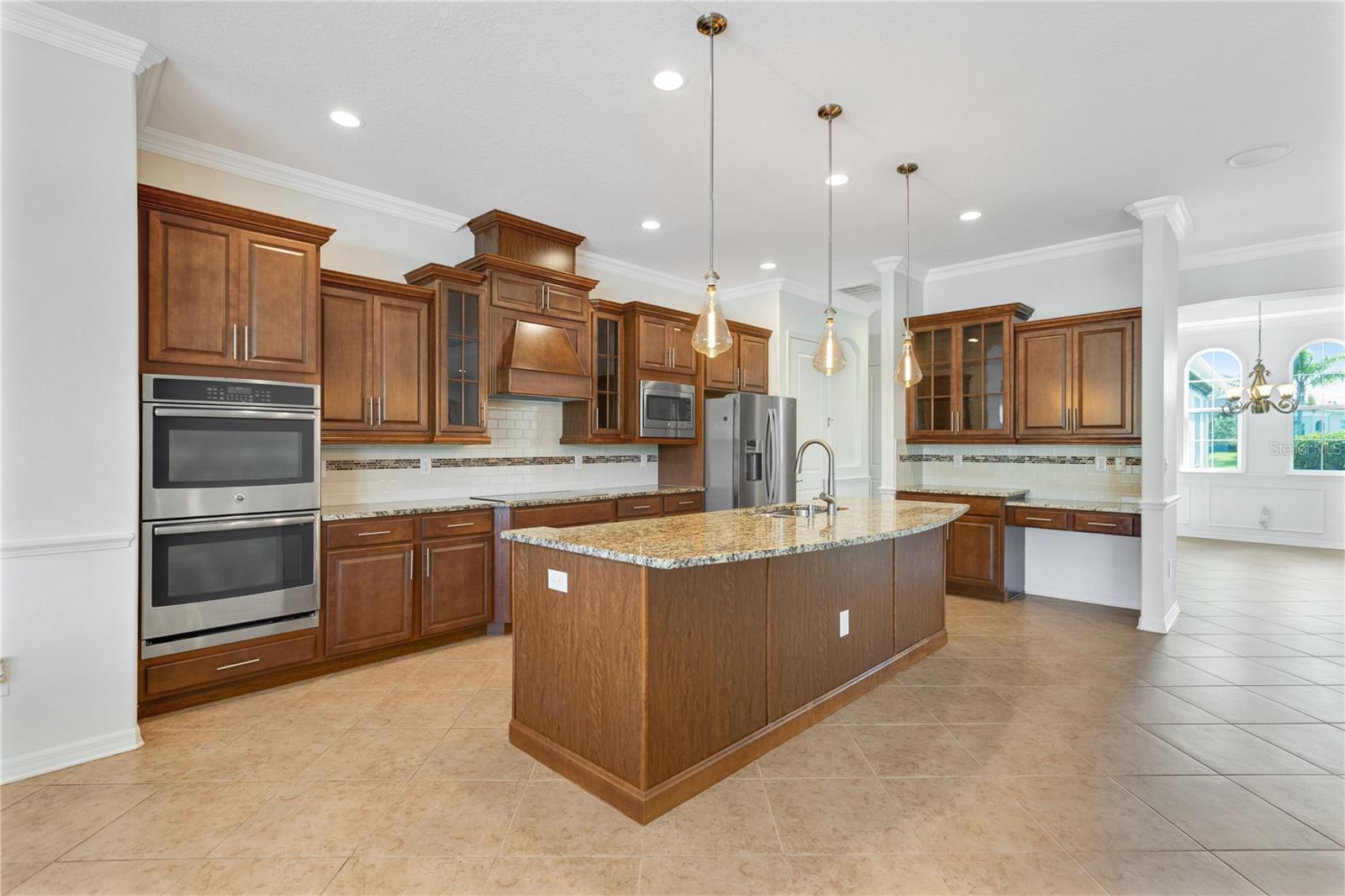 614 165th, Bradenton, FL 34212