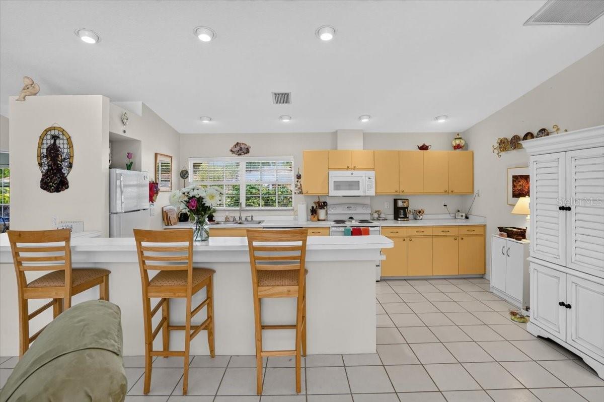 122 49th, Palmetto, FL 34221