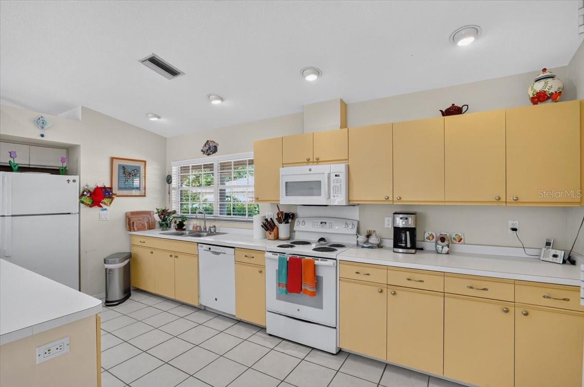 122 49th, Palmetto, FL 34221