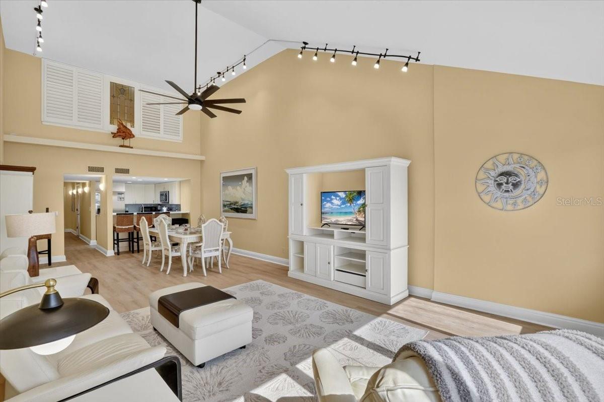 1007 Gulf Unit 217, Bradenton Beach, FL 34217