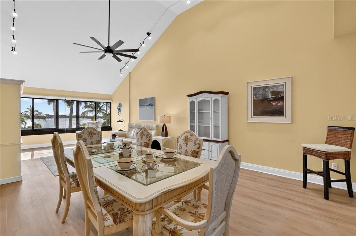 1007 Gulf Unit 217, Bradenton Beach, FL 34217