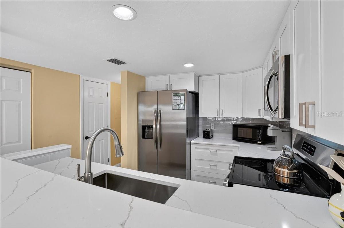 1007 Gulf Unit 217, Bradenton Beach, FL 34217