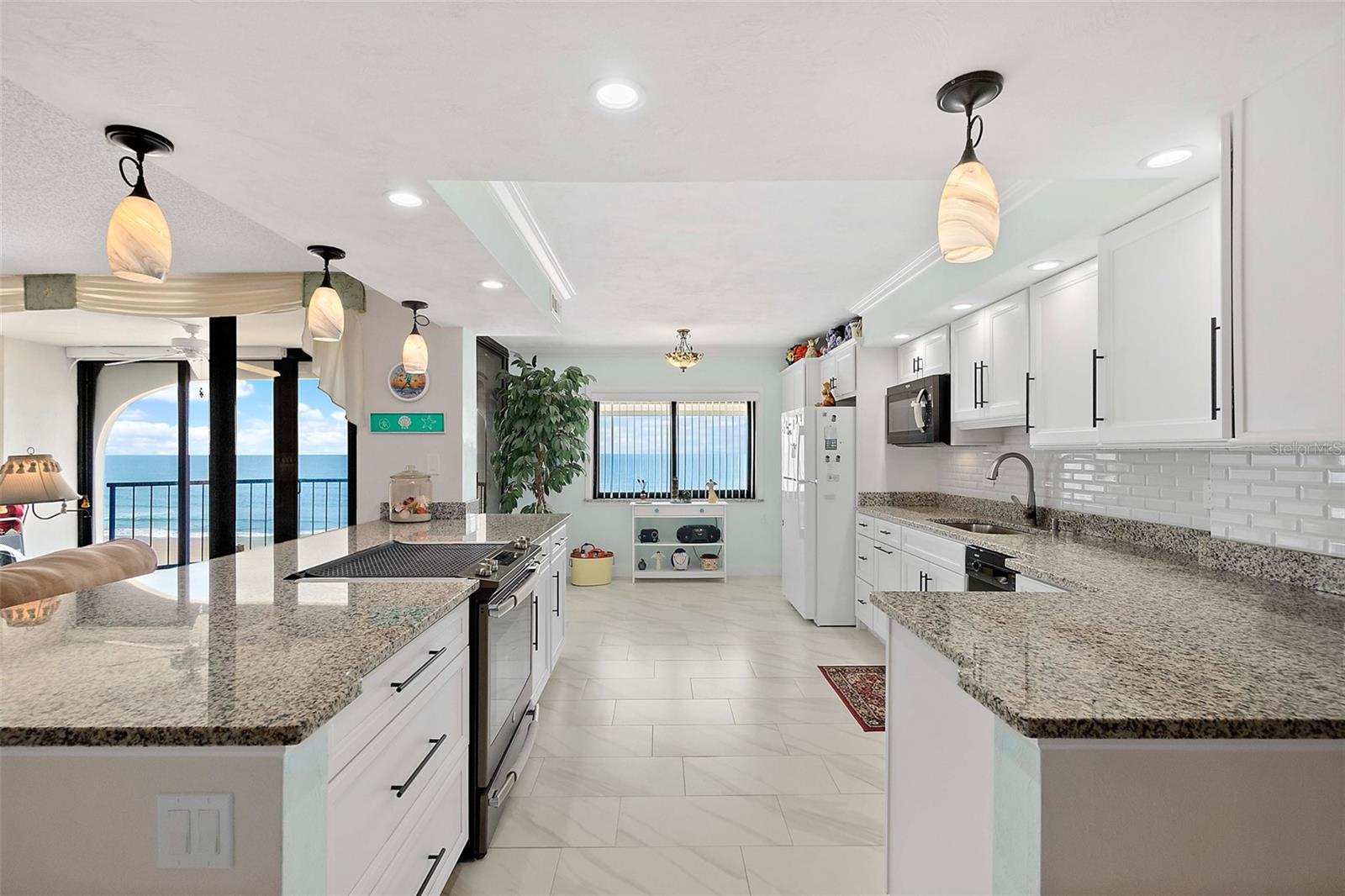 3003 Atlantic Unit 4c5, Daytona Beach Shores, FL 32118