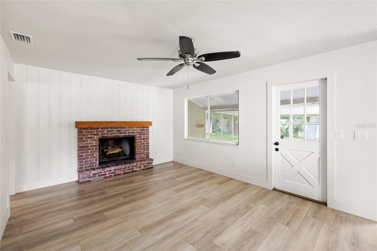 8212 Sunny Vale, Tampa, FL 33615