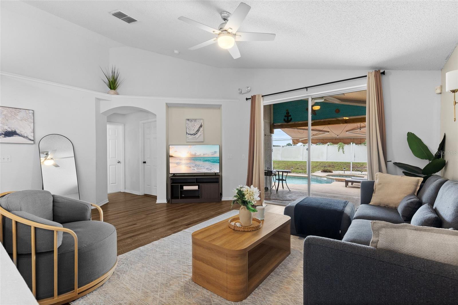 611 Saddle Ridge, Davenport, FL 33896