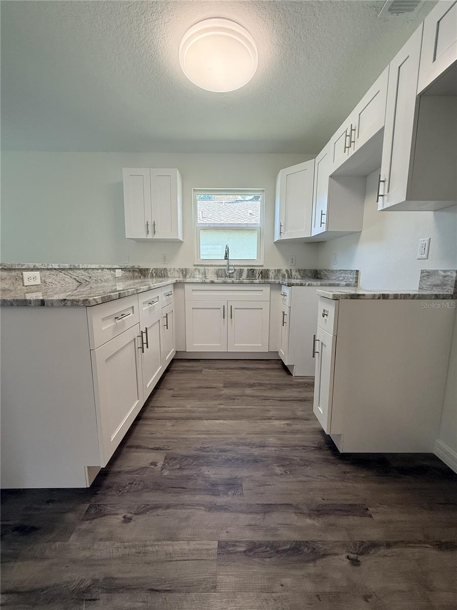 1013 6th, Bradenton, FL 34208
