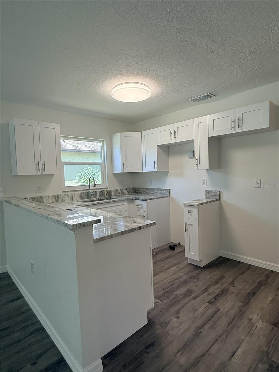 1013 6th, Bradenton, FL 34208