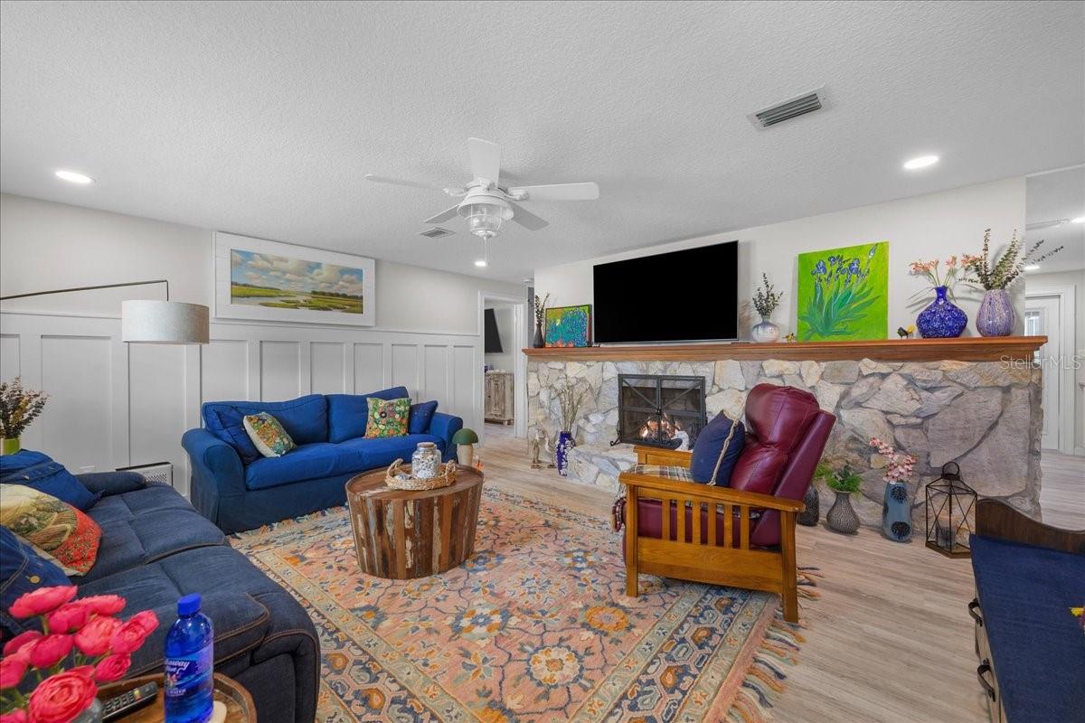 209 River, East Palatka, FL 32131