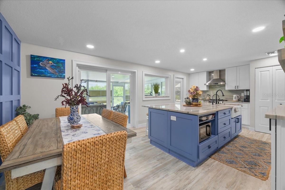 209 River, East Palatka, FL 32131