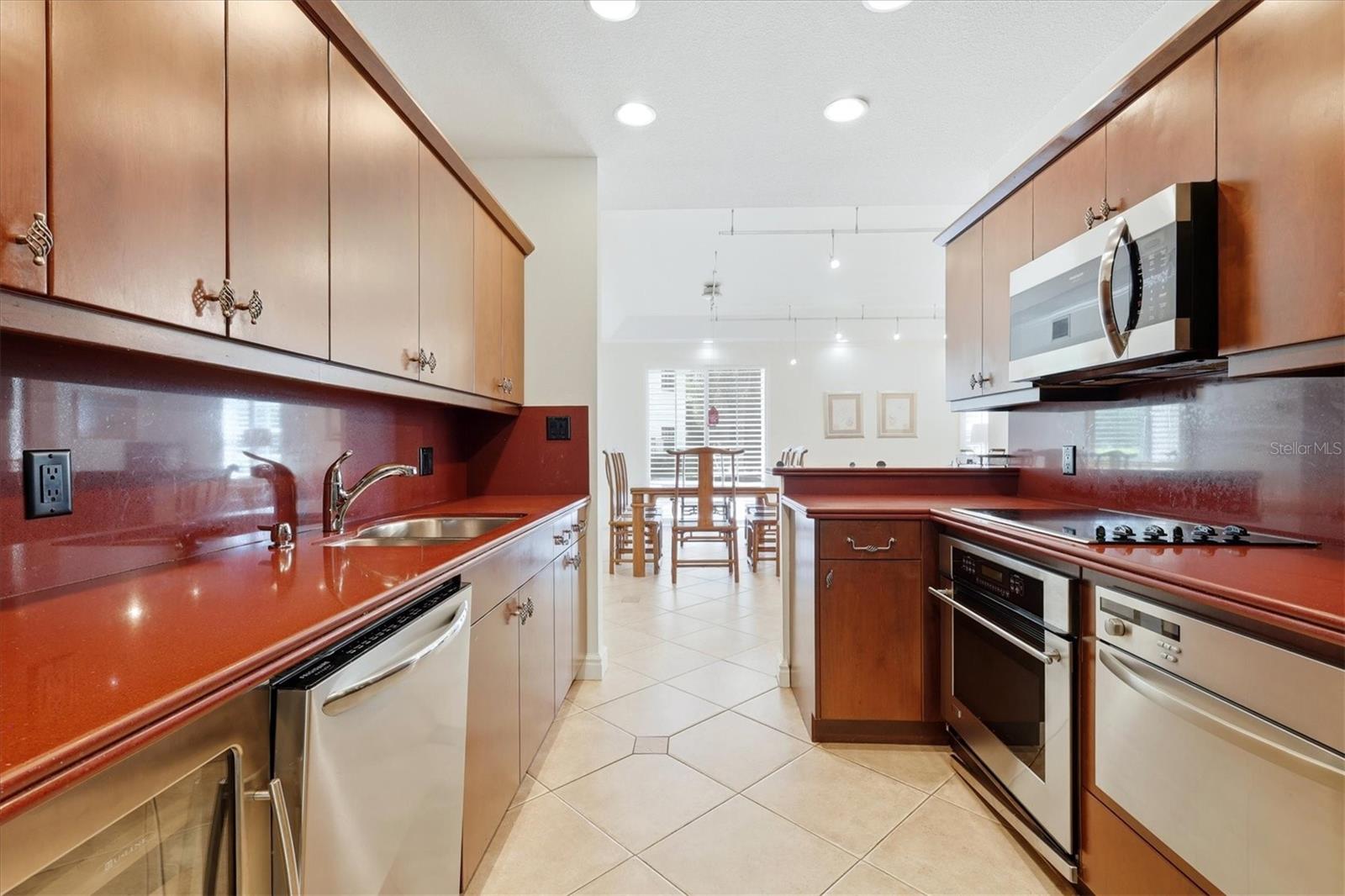 3705 54th Unit 103, Bradenton, FL 34210