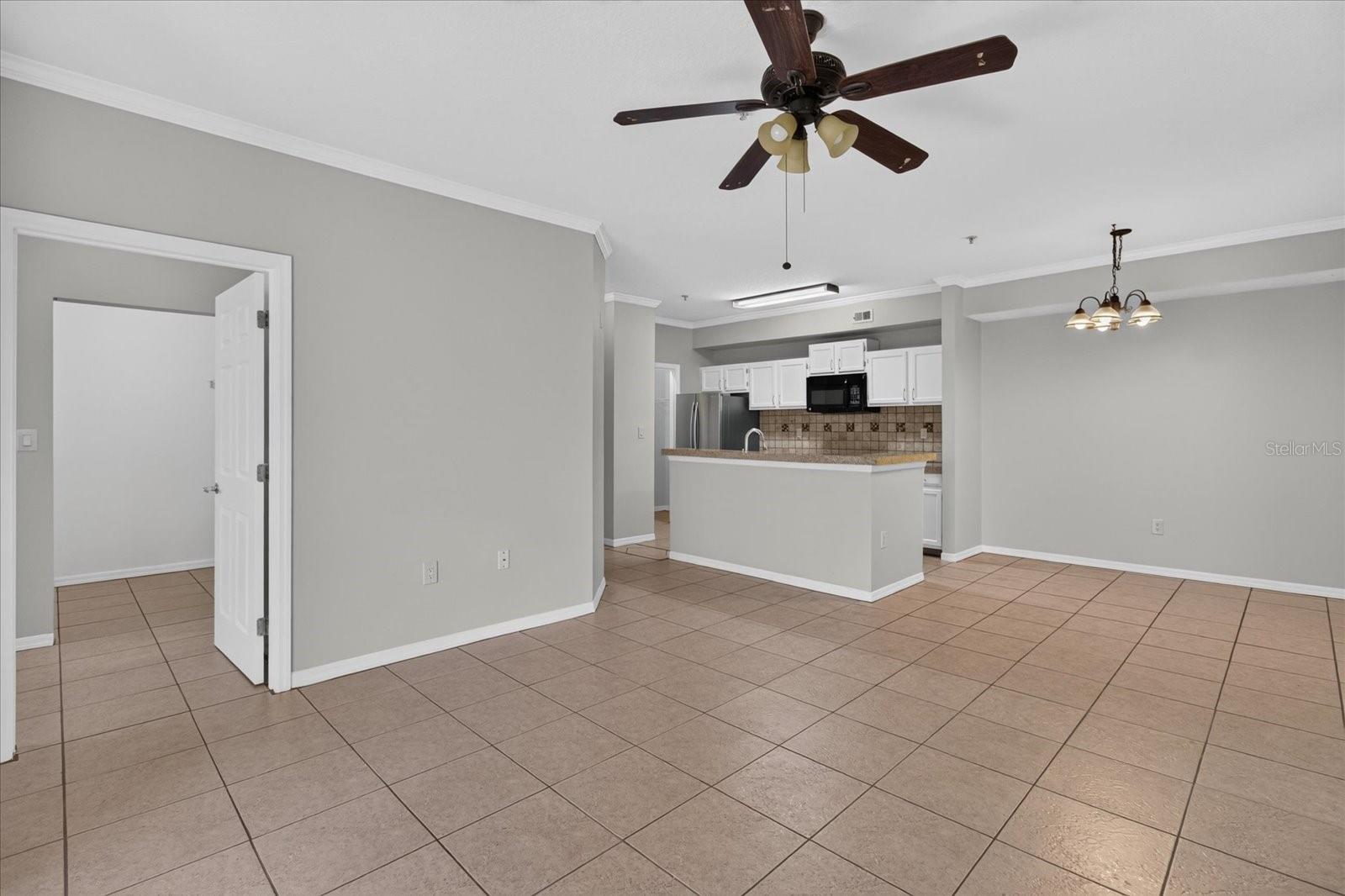 5608 Pinnacle Heights Unit 305, Tampa, FL 33624
